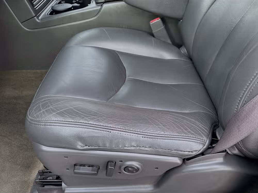 2005 Chevrolet Silverado 3500 LT Duramax 4x4 Image 18