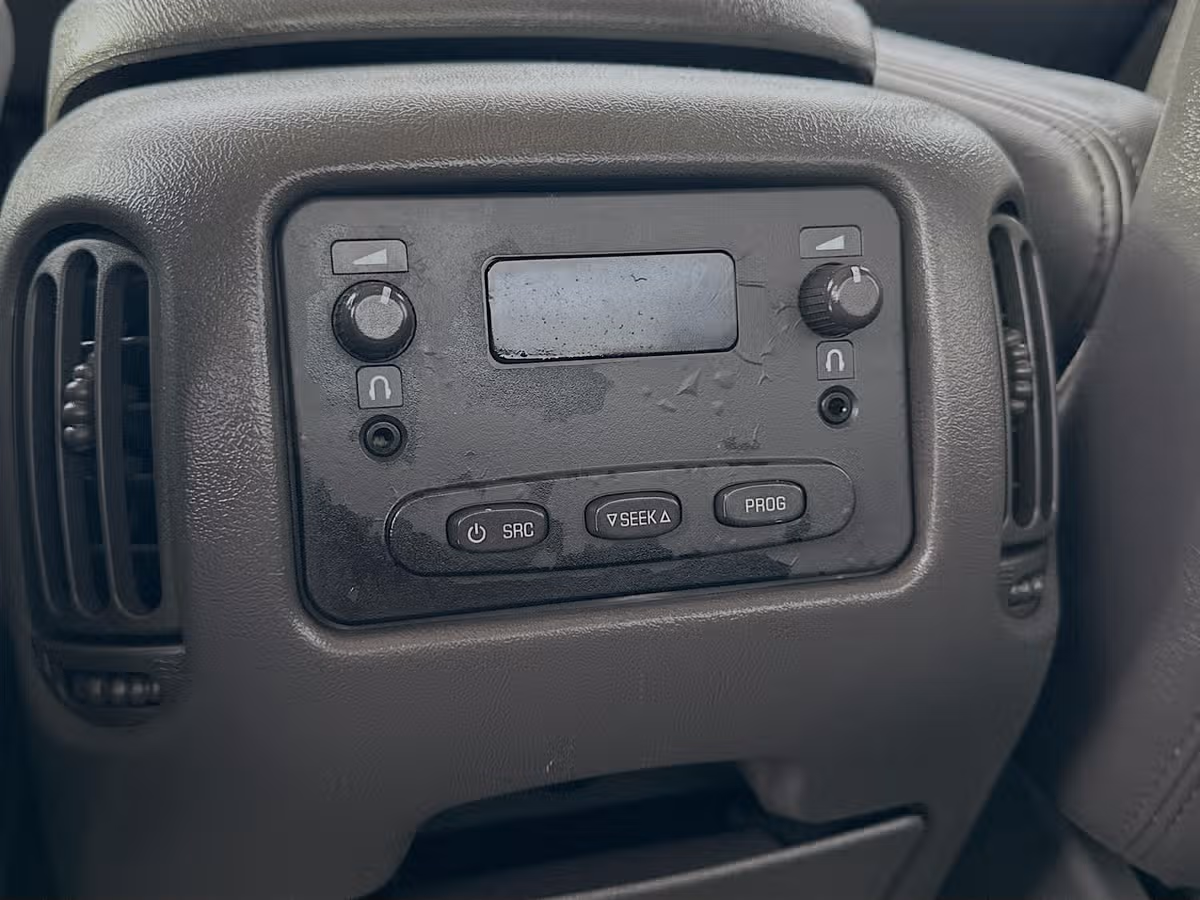 2005 Chevrolet Silverado 3500 LT Duramax 4x4 Image 23