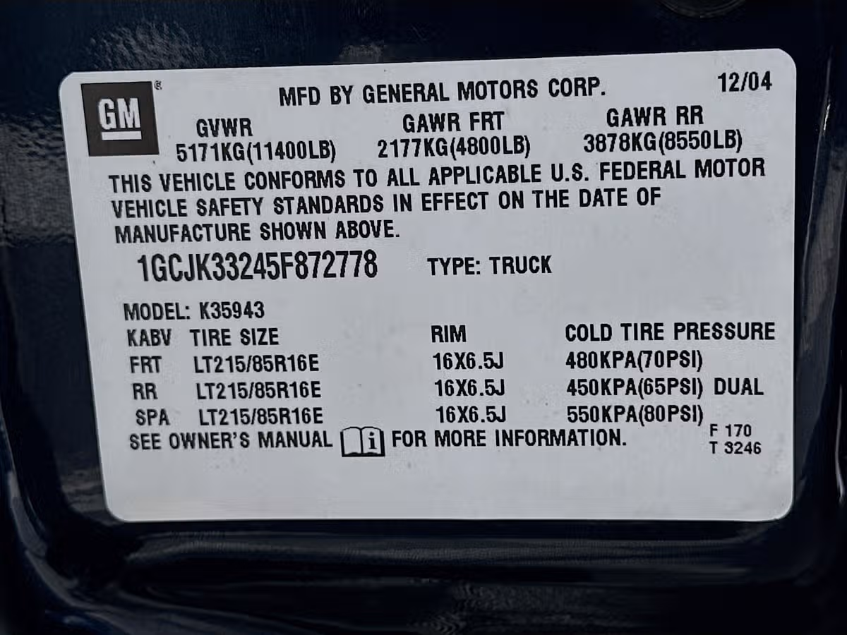 2005 Chevrolet Silverado 3500 LT Duramax 4x4 Image 30