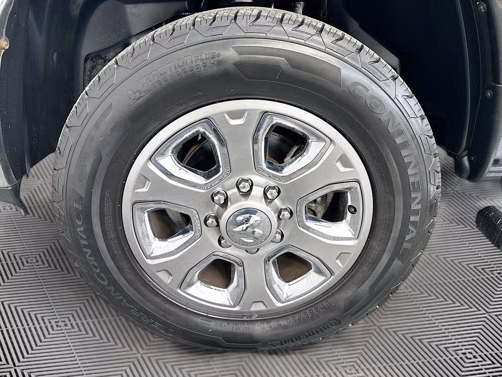 2017 Ram 2500 Big Horn Diesel 4x4 Image 30