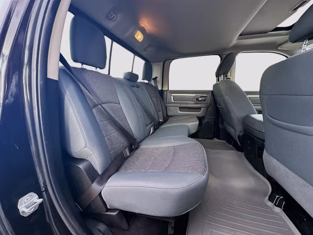 2017 Ram 2500 Big Horn Diesel 4x4 Image 26