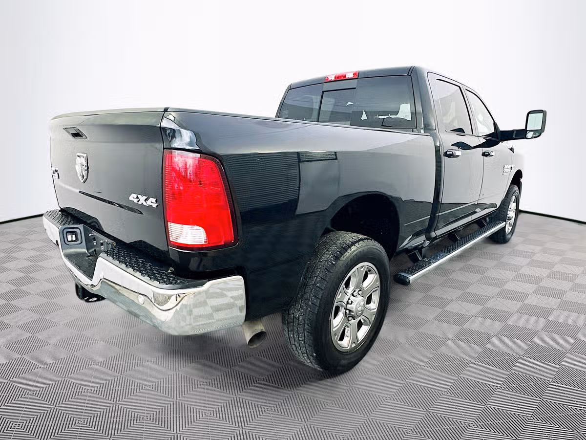 2017 Ram 2500 Big Horn Diesel 4x4 Image 7