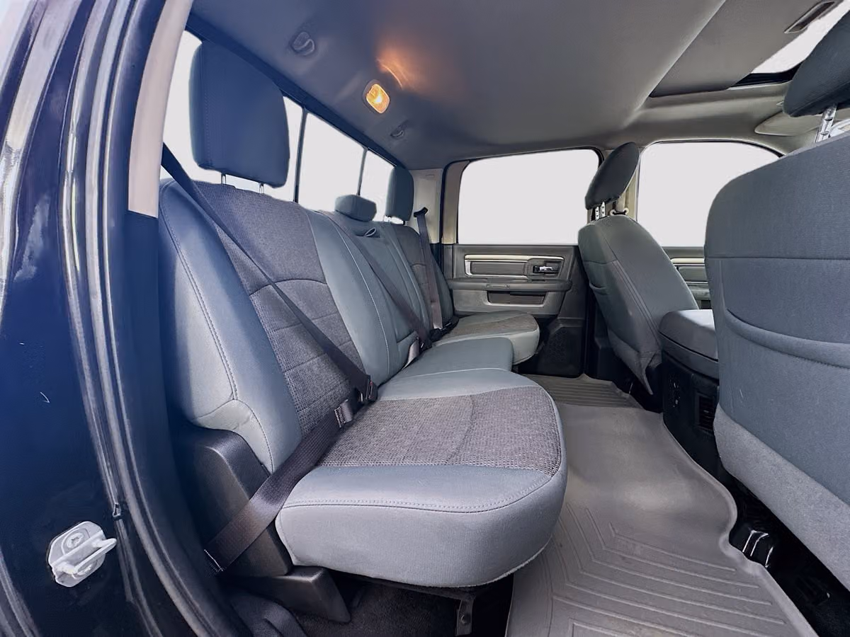 2017 Ram 2500 Big Horn Diesel 4x4 Image 26