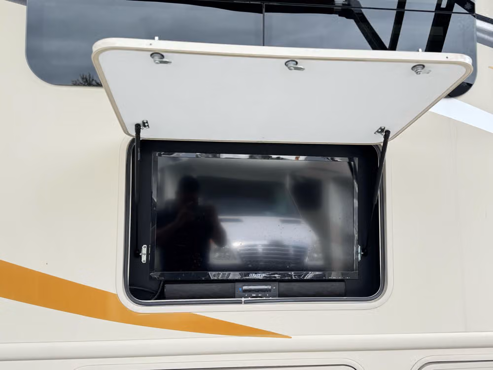 2019 Thor Motor Coach Freedom Traveler Motorhome Image 35