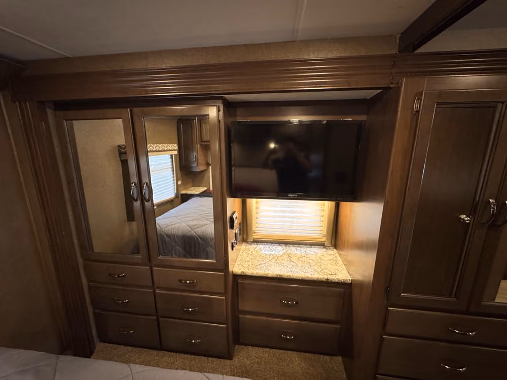 2019 Thor Motor Coach Freedom Traveler Motorhome Image 21