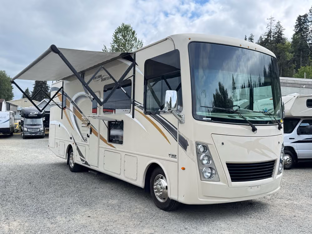 2019 Thor Motor Coach Freedom Traveler Motorhome Image 1