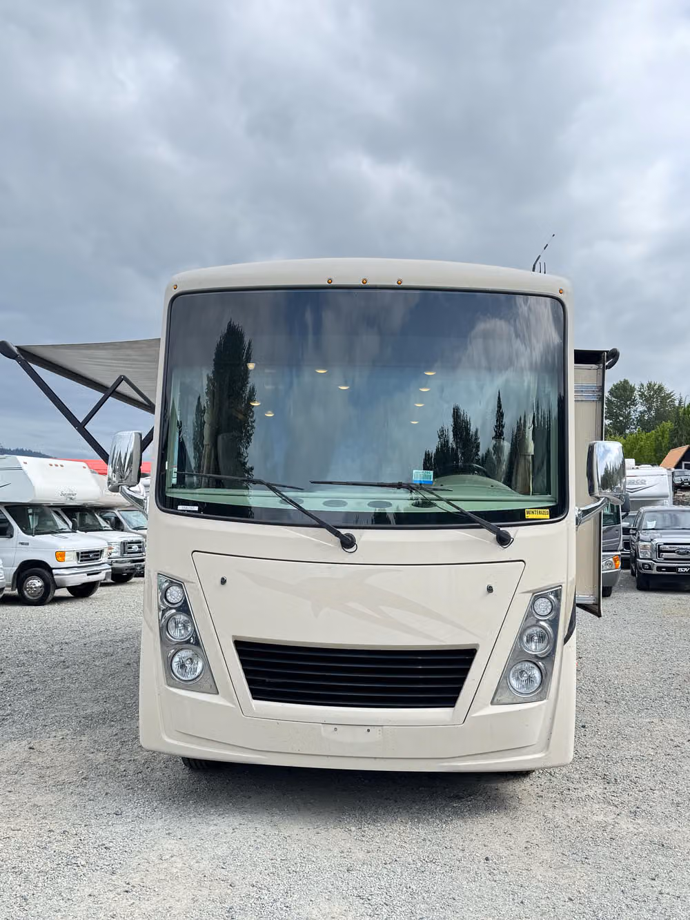 2019 Thor Motor Coach Freedom Traveler Motorhome Image 6