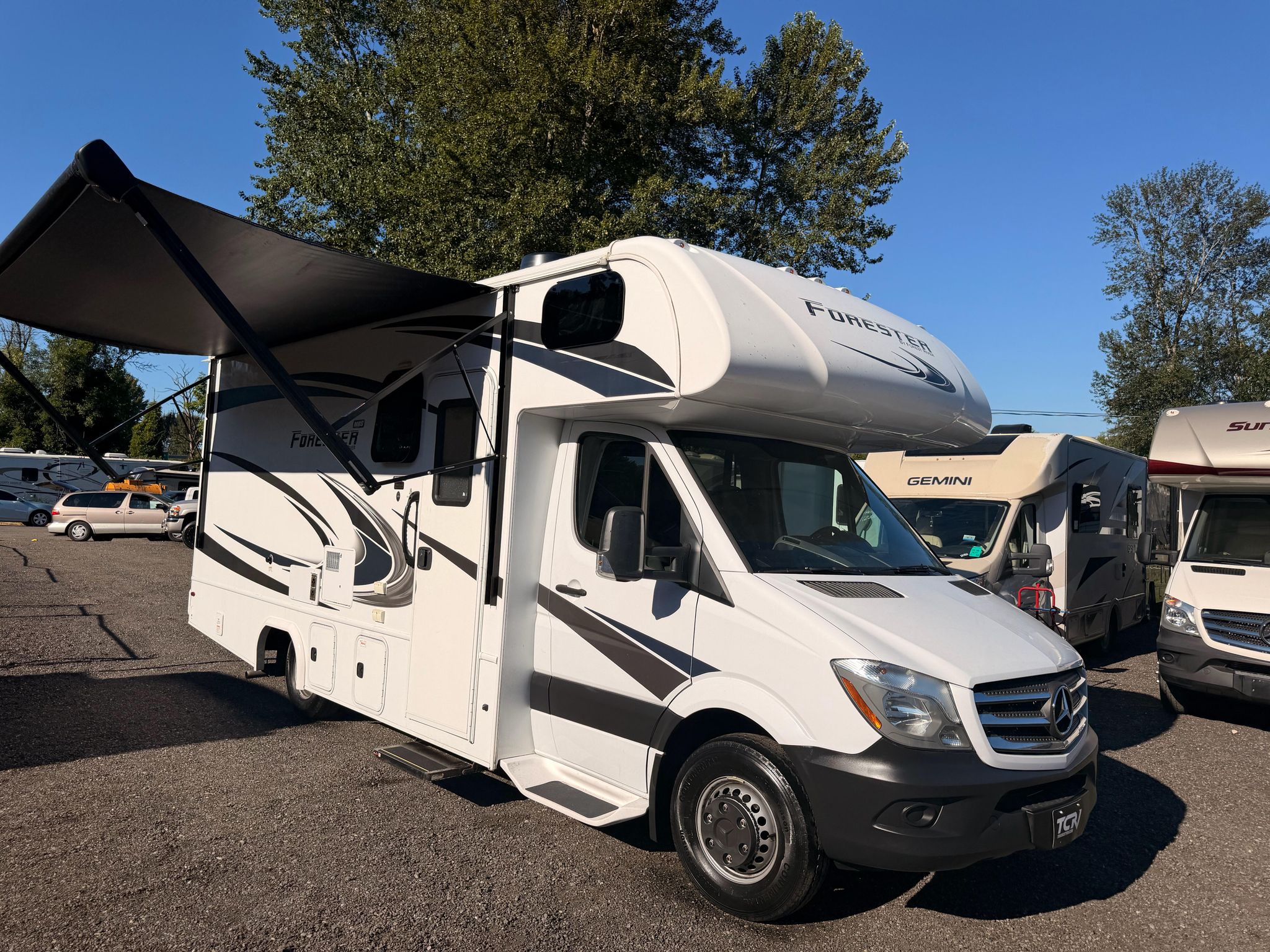  2018 Mercedes-Benz Sprinter Cab Chassis 3500XD 170 RWD   