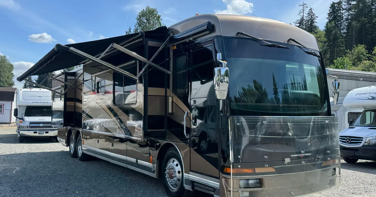 2005 American Coach Tradition Diesel Pusher Motorhome - Truck City RV