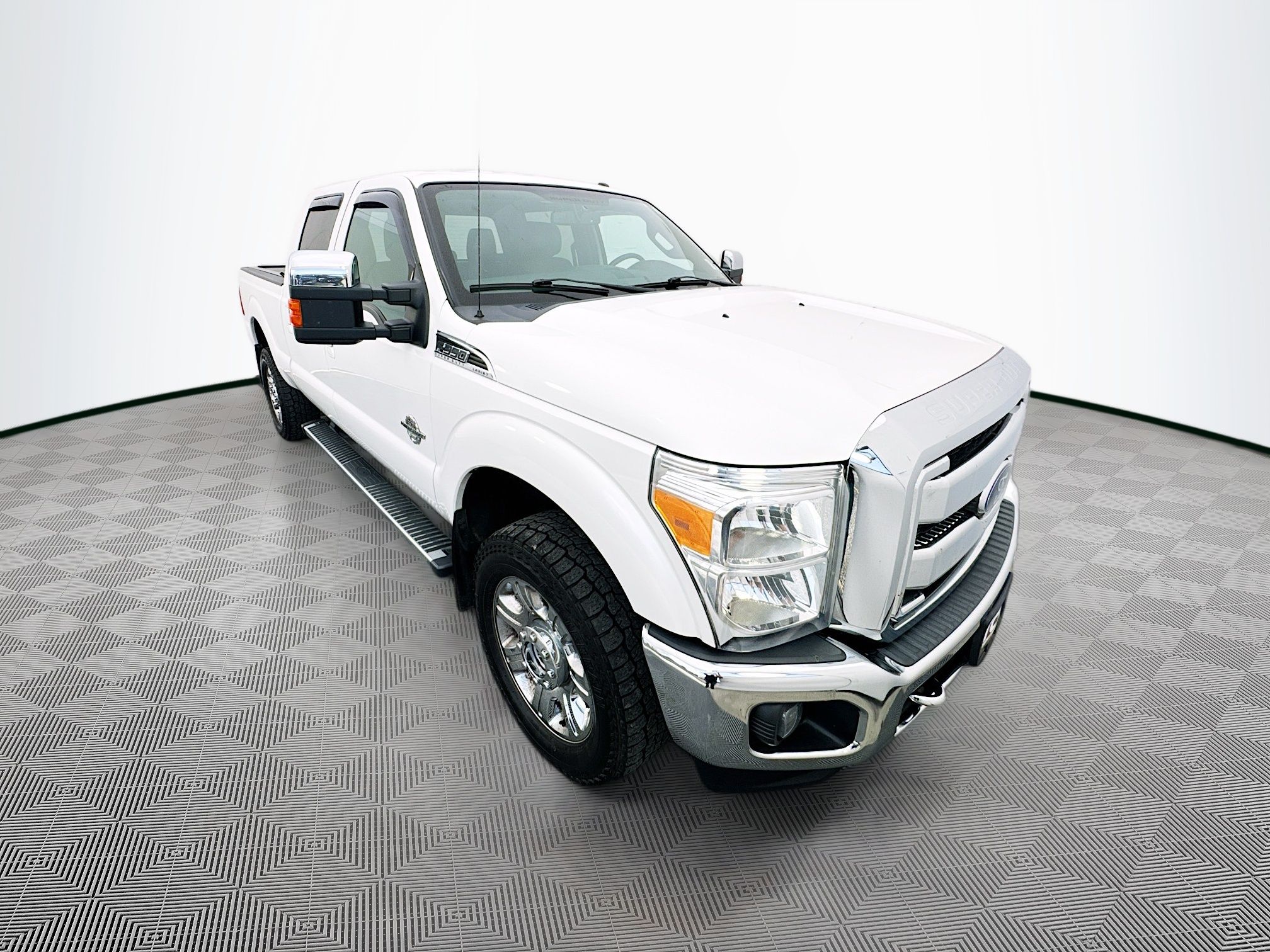 2015 Ford F-350 Lariat 4x4 Crew Cab 172-In SRW's photo