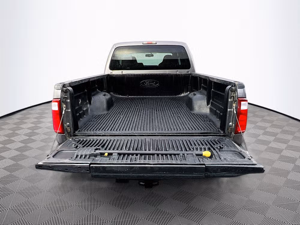 2009 Ford F-350 Super Duty Crew Cab Image 23