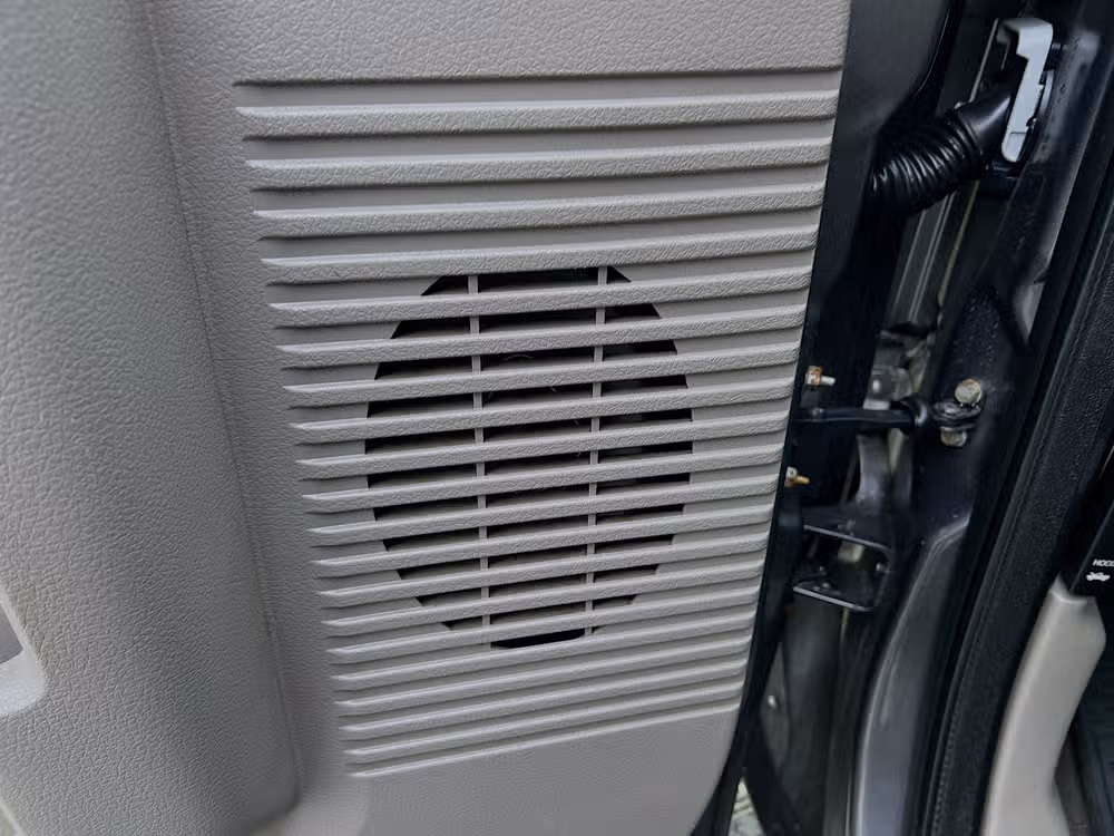2009 Ford F-350 Super Duty Crew Cab Image 18