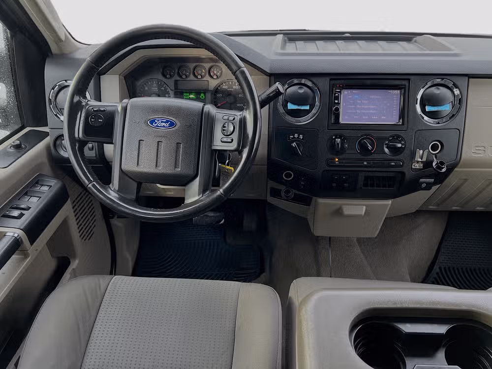 2009 Ford F-350 Super Duty Crew Cab Image 21
