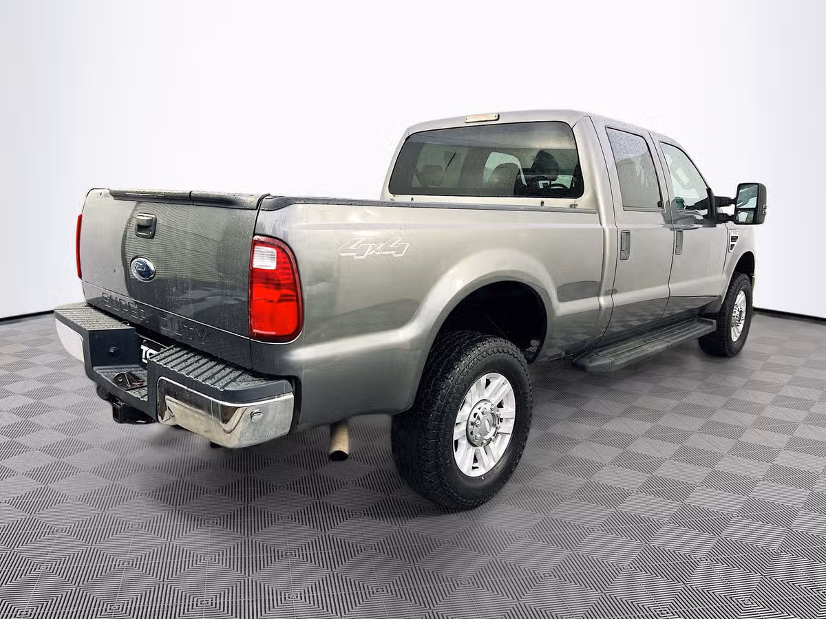 2009 Ford F-350 Super Duty Crew Cab Image 7