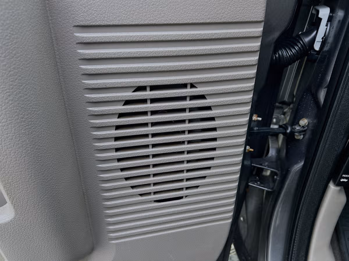2009 Ford F-350 Super Duty Crew Cab Image 18