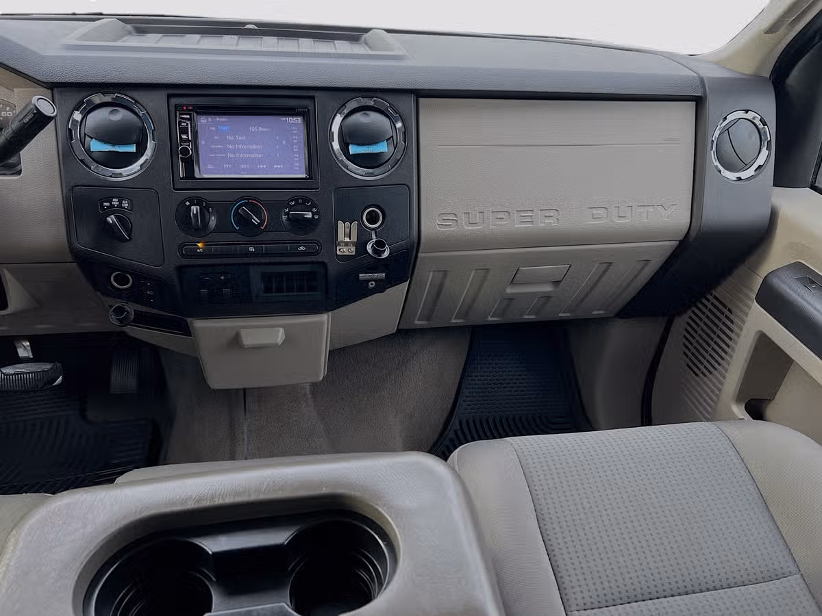 2009 Ford F-350 Super Duty Crew Cab Image 22