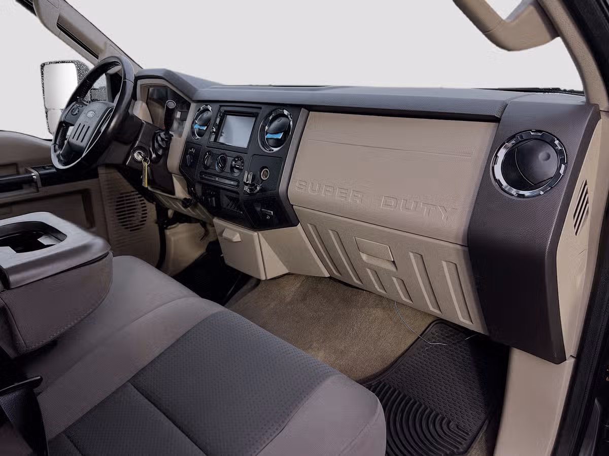 2009 Ford F-350 Super Duty Crew Cab Image 26