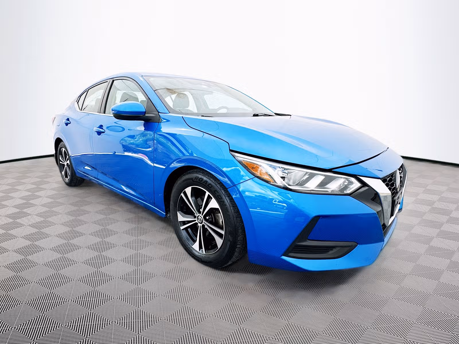 2022 Nissan Sentra SV Upper Image 1