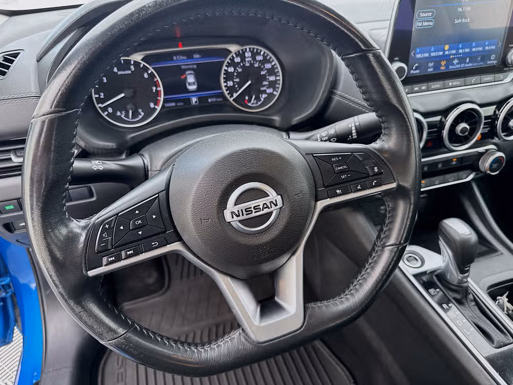 2022 Nissan Sentra SV Image 12