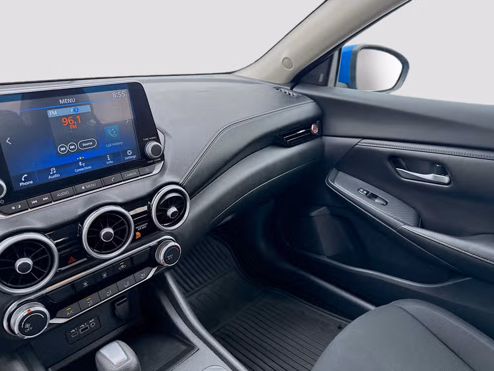 2022 Nissan Sentra SV Image 23