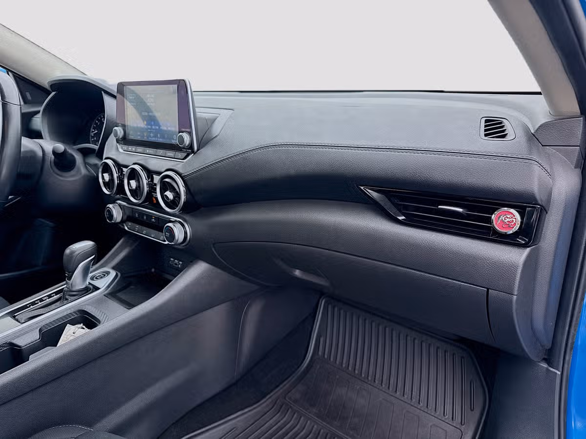 2022 Nissan Sentra SV Image 27
