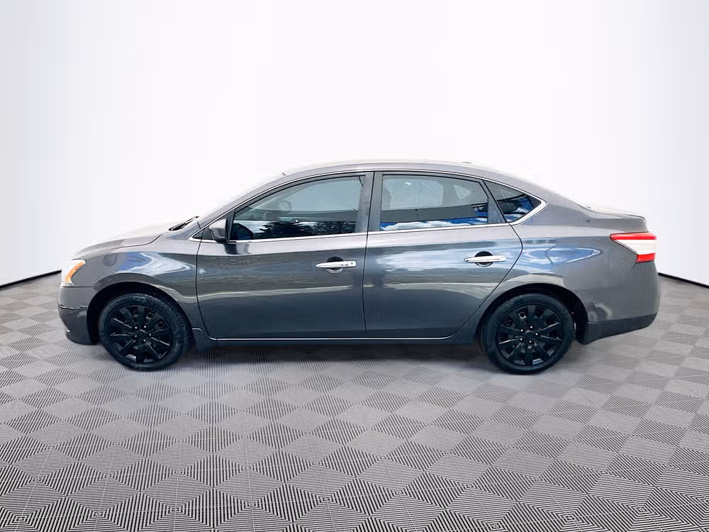 2015 Nissan Sentra SV Lower Image 2