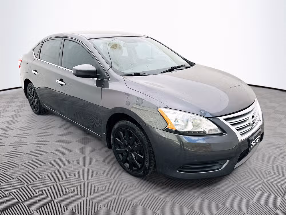 2015 Nissan Sentra SV Image 1