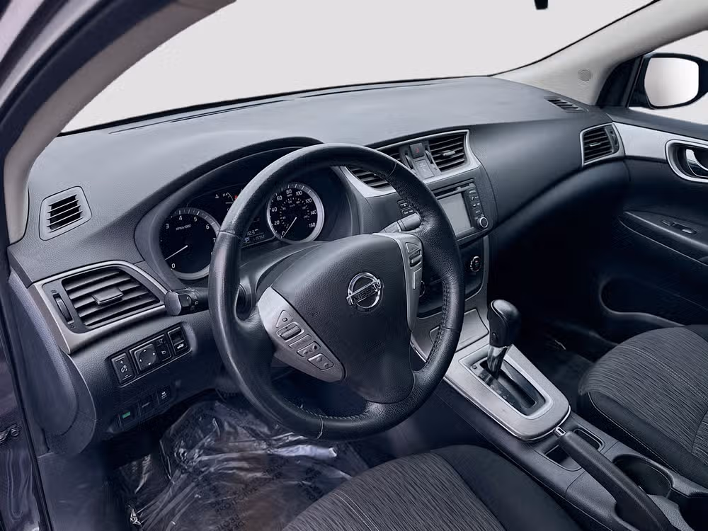 2015 Nissan Sentra SV Image 10