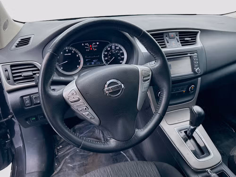 2015 Nissan Sentra SV Image 13