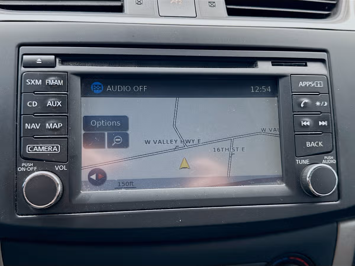 2015 Nissan Sentra SV Image 16
