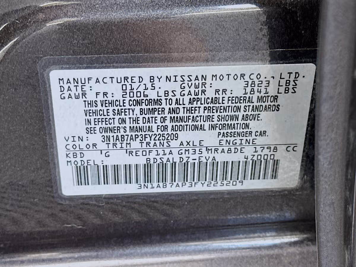 2015 Nissan Sentra SV Image 31
