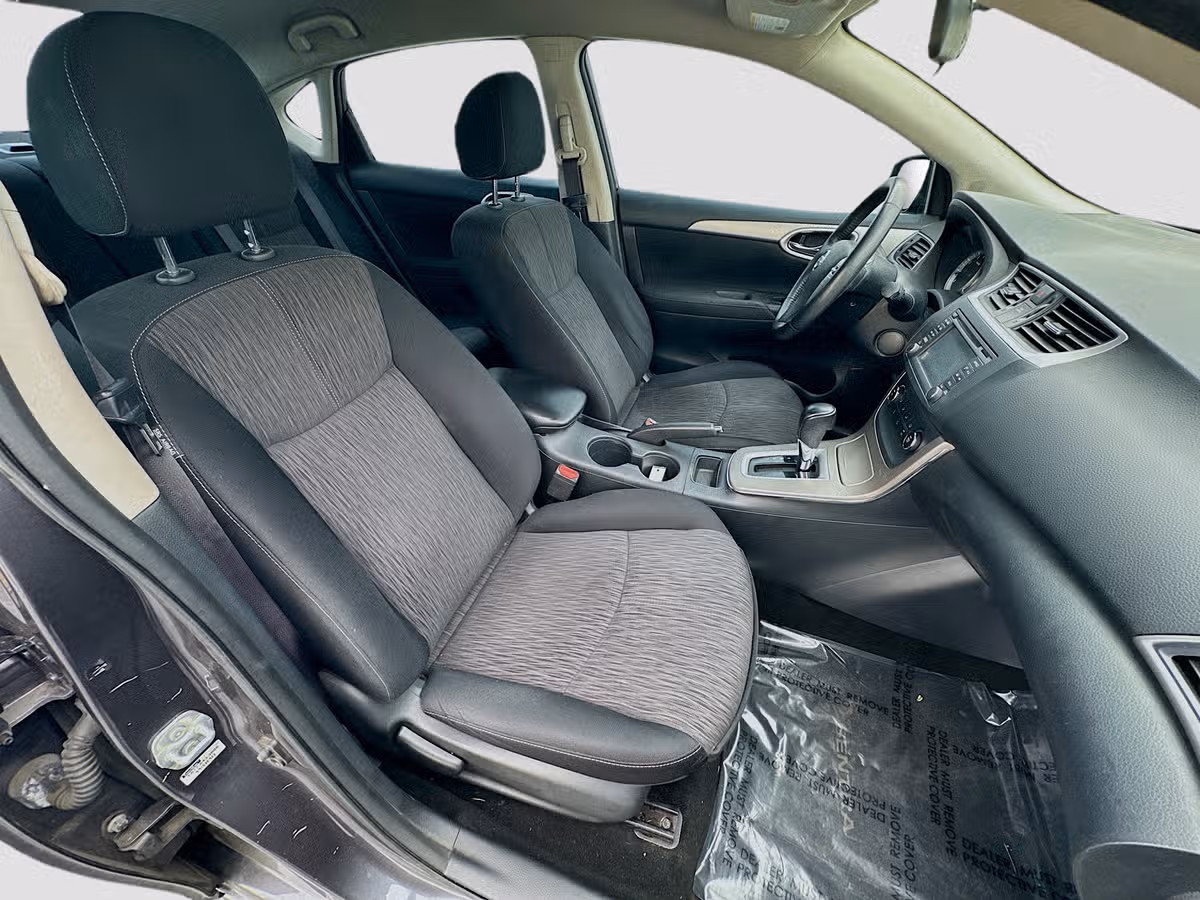 2015 Nissan Sentra SV Image 27