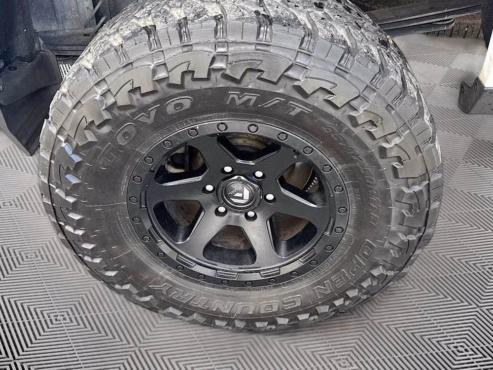 2018 Chevrolet Silverado 1500 LTZ Z71 Crew Cab Image 31