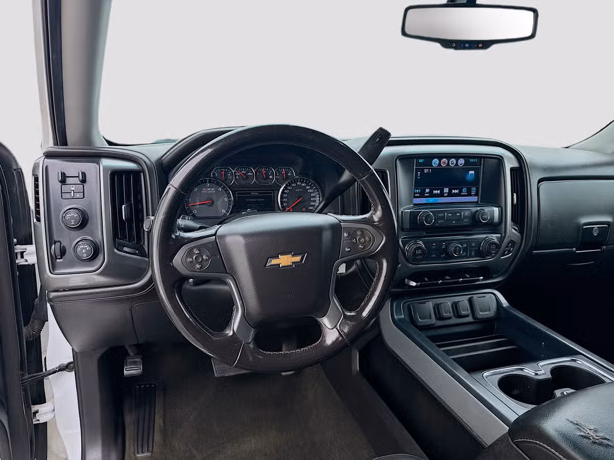 2018 Chevrolet Silverado 1500 LTZ Z71 Crew Cab Image 25