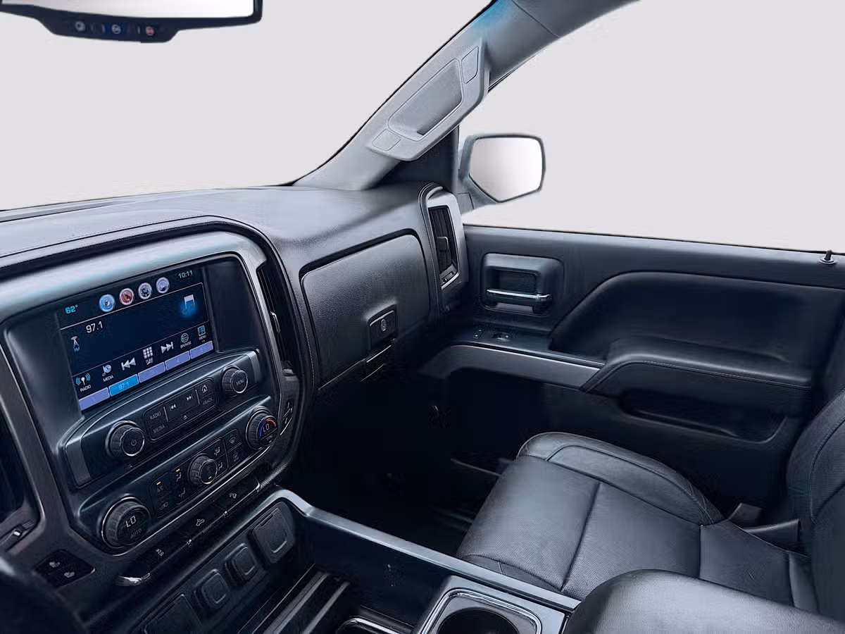 2018 Chevrolet Silverado 1500 LTZ Z71 Crew Cab Image 26