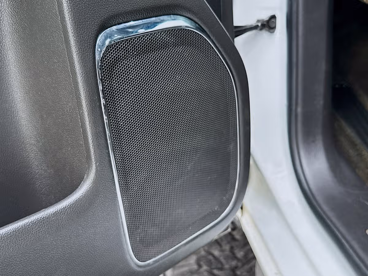 2018 Chevrolet Silverado 1500 LTZ Z71 Crew Cab Image 21