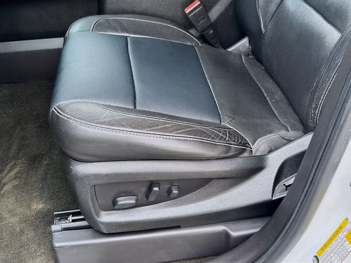 2018 Chevrolet Silverado 1500 LTZ Z71 Crew Cab Image 22