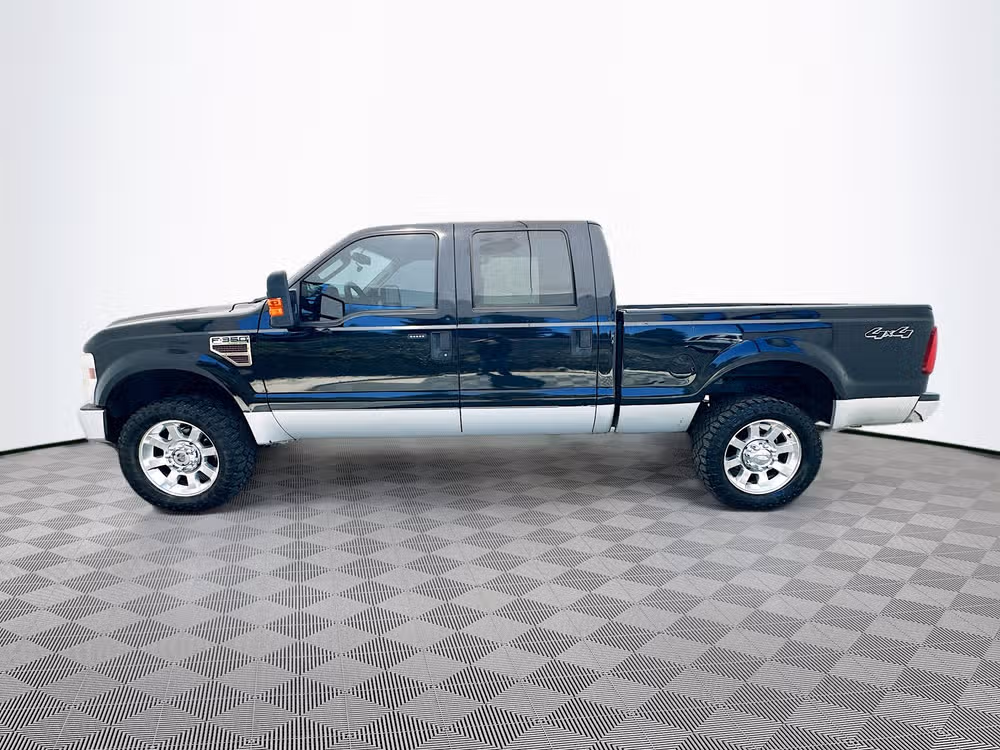2008 Ford F-350 Super Duty Lariat Crew Cab Diesel 4x4 Image 5