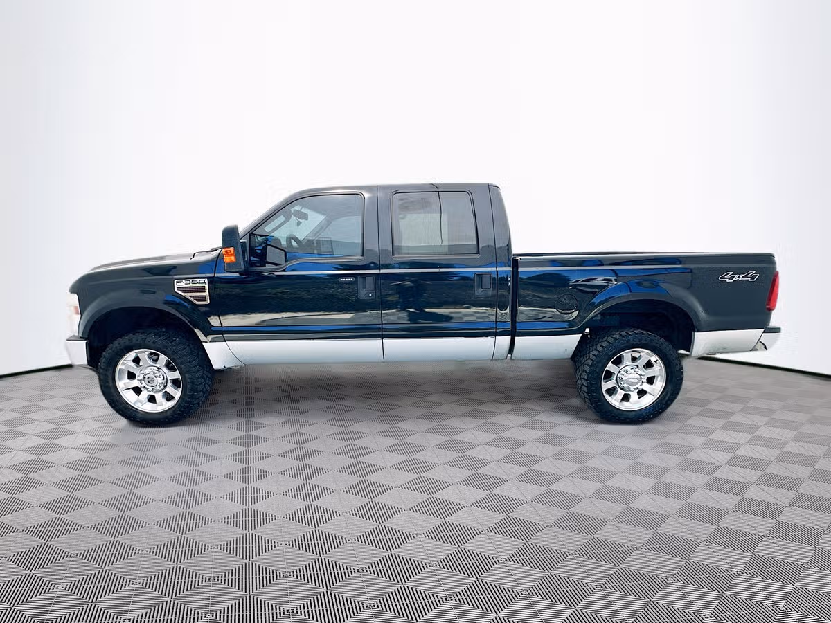 2008 Ford F-350 Super Duty Lariat Crew Cab Diesel 4x4 Image 5