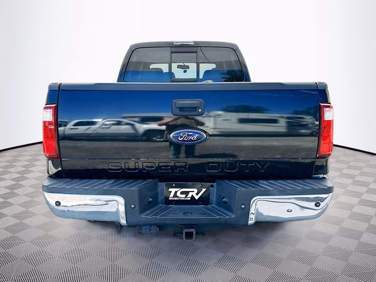 2008 Ford F-350 Super Duty Lariat Crew Cab Diesel 4x4 Image 7