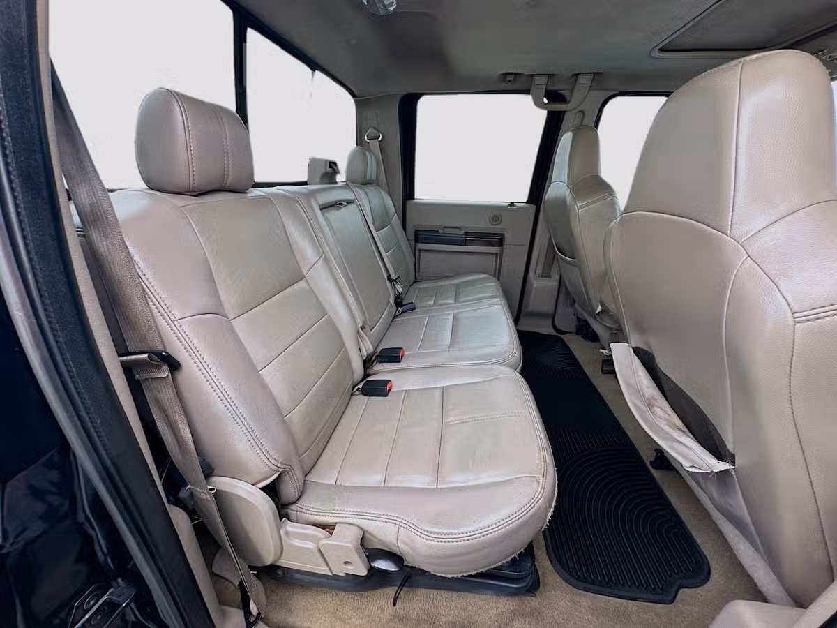 2008 Ford F-350 Super Duty Lariat Crew Cab Diesel 4x4 Image 25