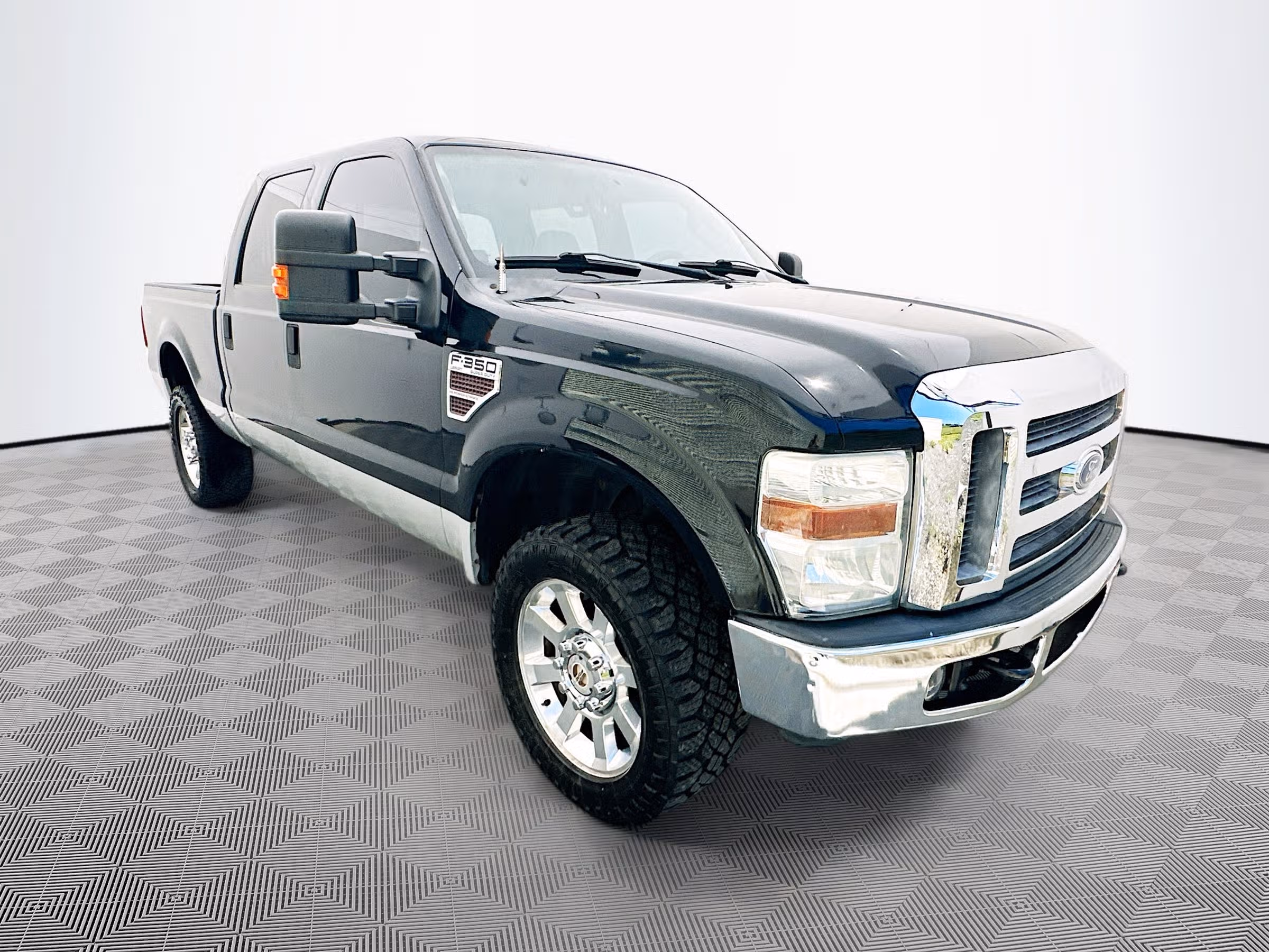 2008 Ford F-350 Super Duty Lariat Crew Cab Diesel 4x4 Image 1