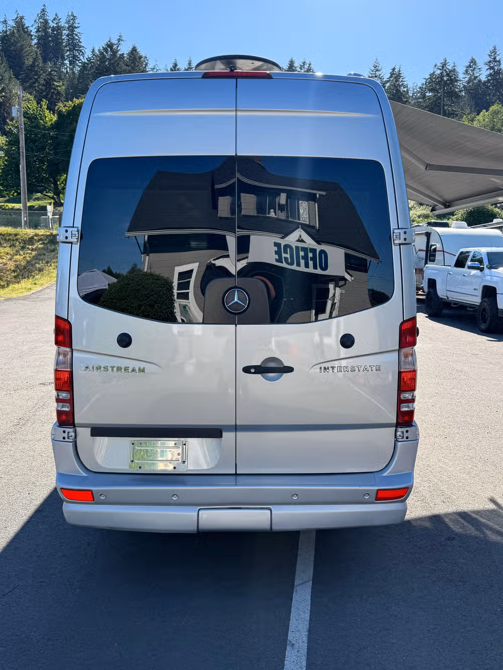 2014 Airstream Interstate Clas B Sprinter Diesel Image 3