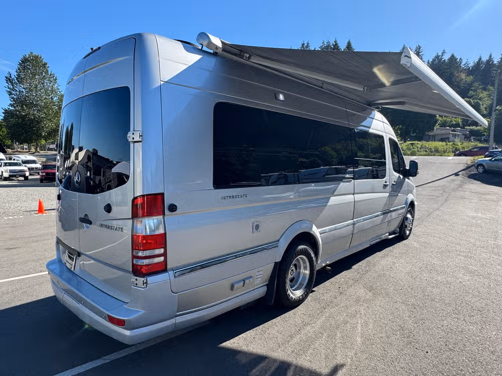 2014 Airstream Interstate Clas B Sprinter Diesel Image 4