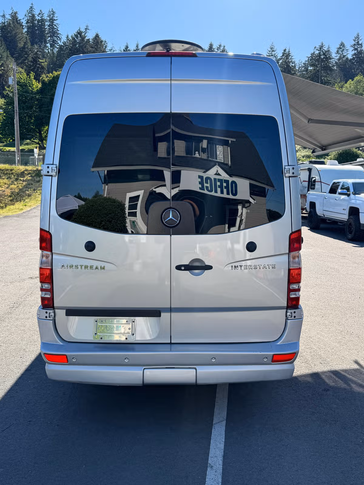 2014 Airstream Interstate Clas B Sprinter Diesel Image 3