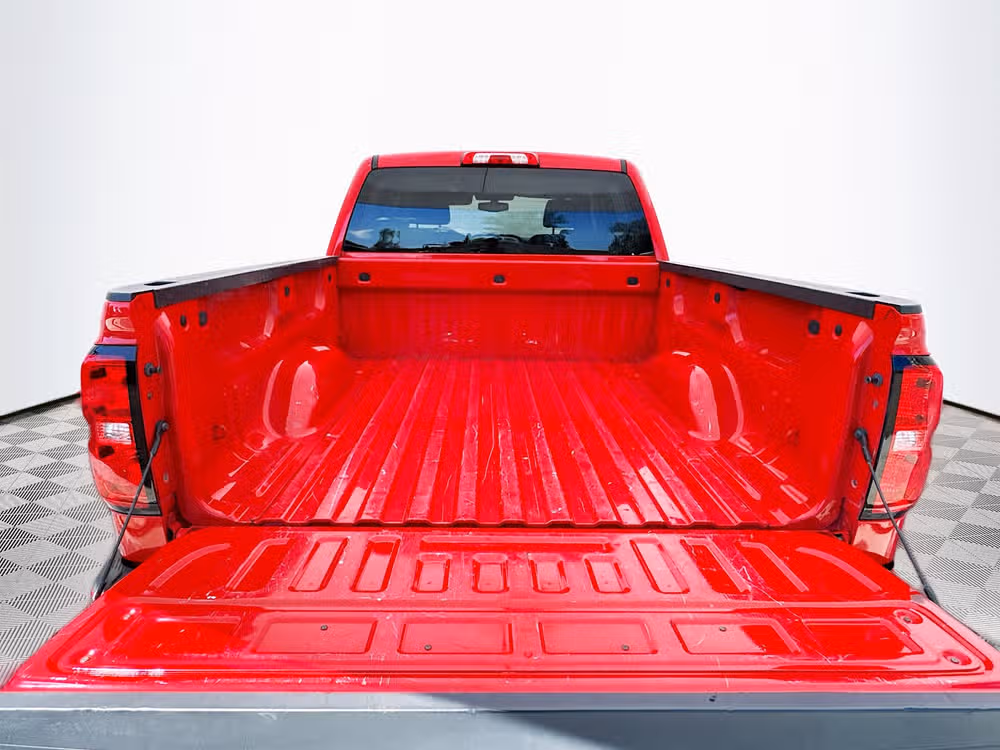2017 Chevrolet Silverado 1500 LT Z71 Crew Cab Image 26
