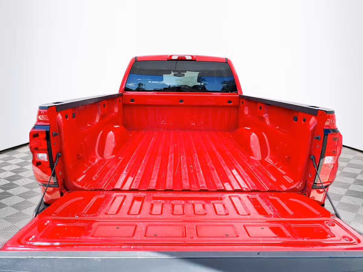 2017 Chevrolet Silverado 1500 LT Z71 Crew Cab Image 26