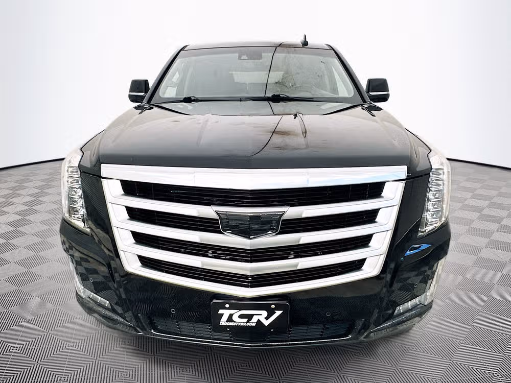 2016 Cadillac Escalade Premium Collection Image 2