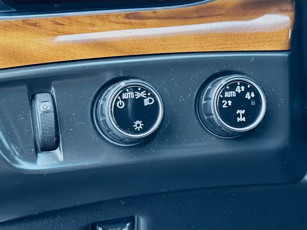 2016 Cadillac Escalade Premium Collection Image 10