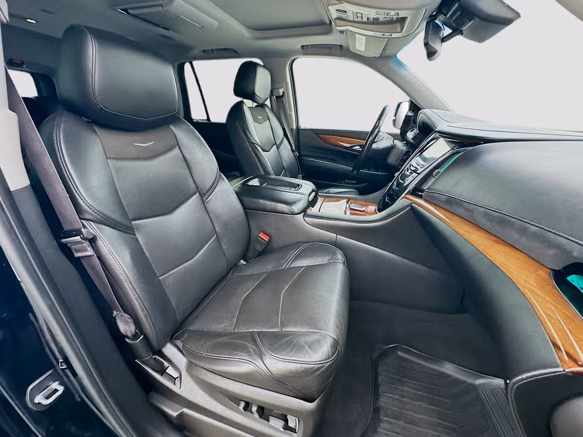 2016 Cadillac Escalade Premium Collection Image 29